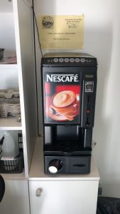 maquina de cafe en asociacion vecinal